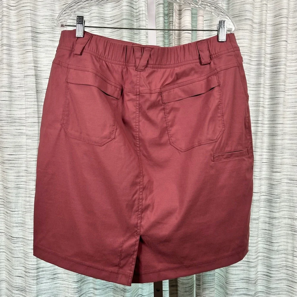 Duluth Trading Co Skort Rose Red Womens Size 16 Hiking Outdoor Active EUC